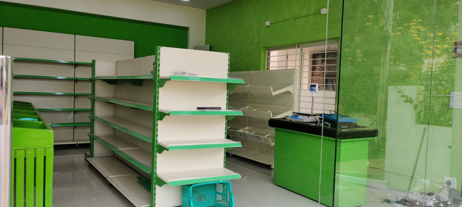 Retail & Storage Solutions